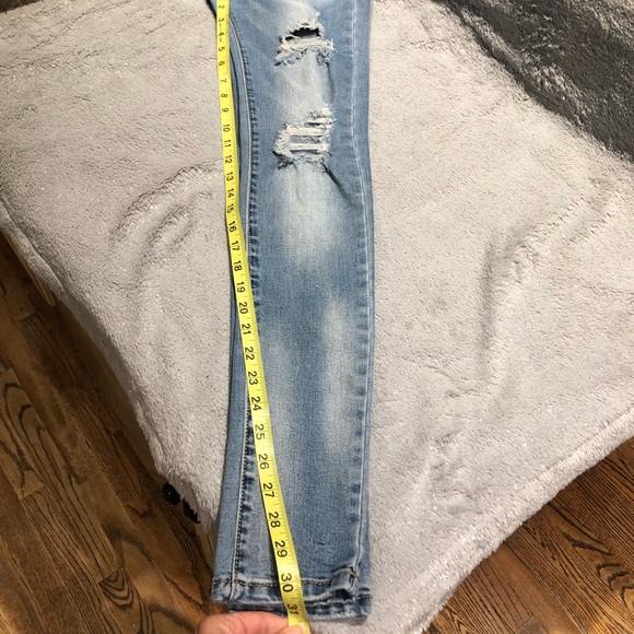 Laulia Ripped Skinny Jeans - Picture 5 of 8